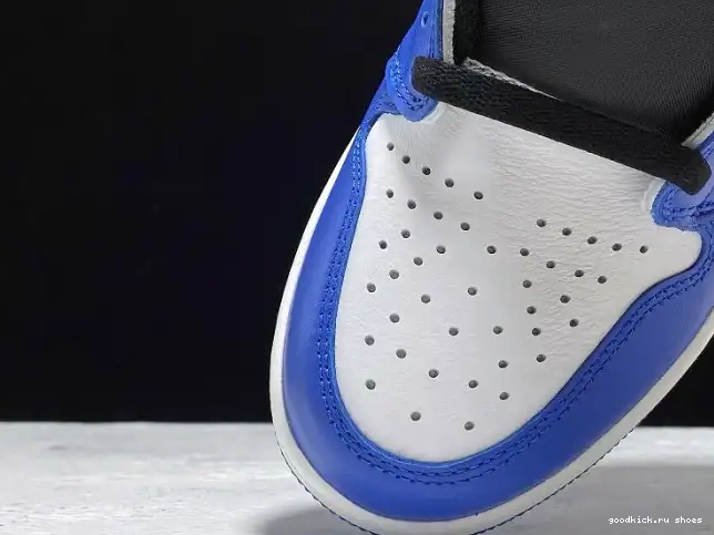 Rep Jordan Royal OG Air 555088-403 Game 1 0516